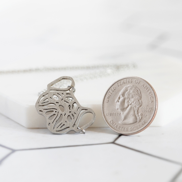 Geometric Bulldog Necklace - Only 1 left! - Picture 6 of 7